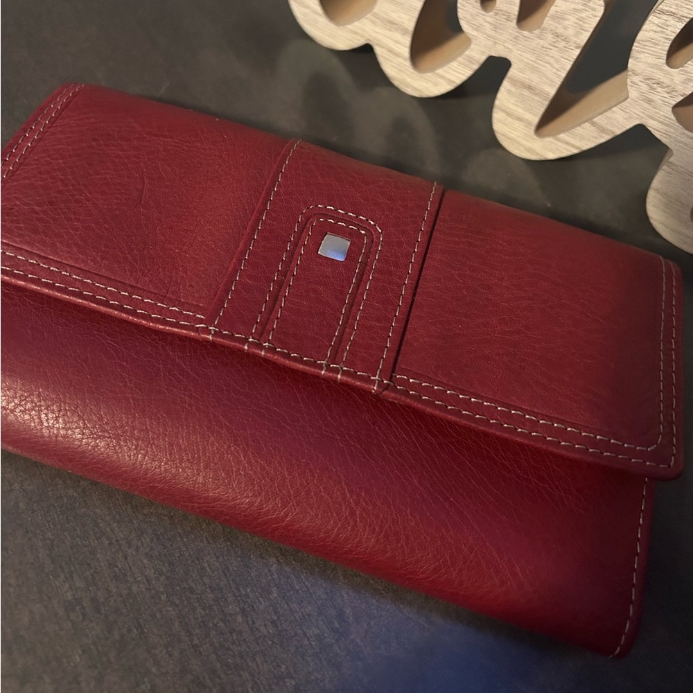 NWT Rosetti Deep Red Accessory Wallet
